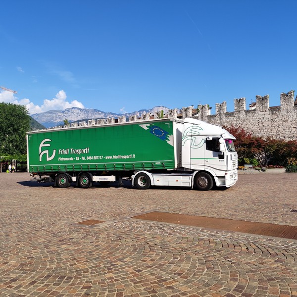 Frioli Trasporti | Azienda